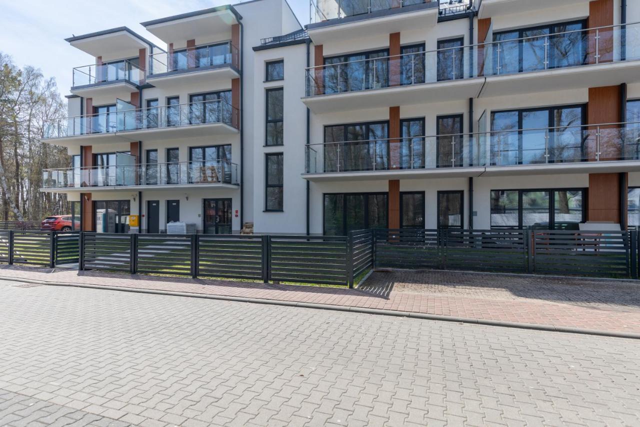 Little Laguna Apartments Sauna & Parking By Noclegi Renters Мендзиводзе Екстериор снимка